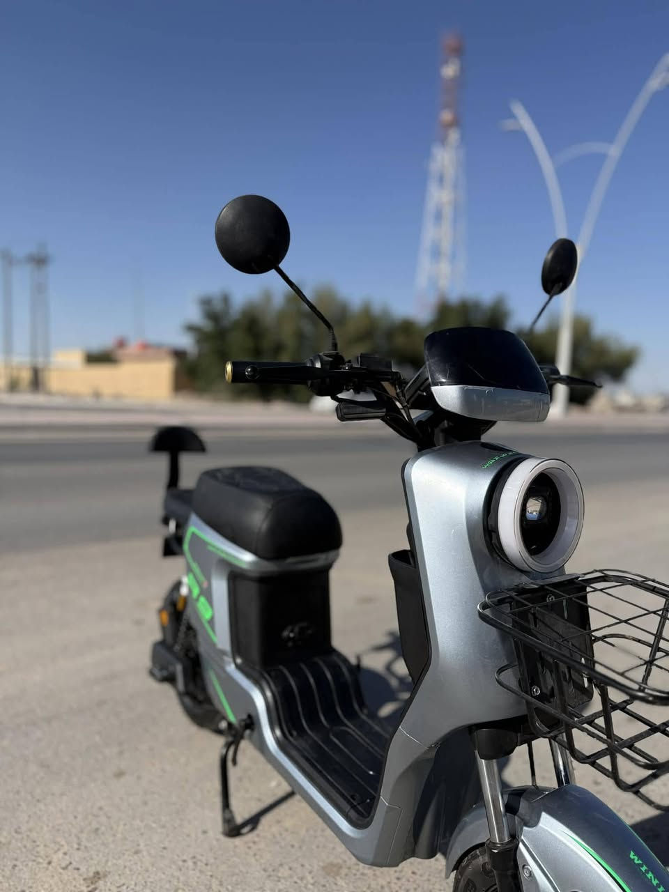 السلام عليكم ار 9مديل 26 حديث
5بطاريات دبل 32امبير مكفوله كفاله عامه 

ستخدام سبوعين فقط ماماشيه تجي وشوف بعينك بعدتها بلزكات الشركه 
كهربائيّات شغاله لايت عالي وناصي دبل اشاره اشاره يمنه ويسره وهورن وبلوتوث 
غراضها كامله  شاحنه الاصليه بالكارتون سويجين وبصمتين وكارت ومرايات وكفات ماشادهن بالكارتون بيع مستعجل 

السعر 525 وبيها مجال قليل حك الجيه 

عنوان بصره زبير


**إذا كنت صاحب هذا الإعلان وتريد حذفه لأي سبب، رجاءا أرسل رسالة إلى الدعم الفني**