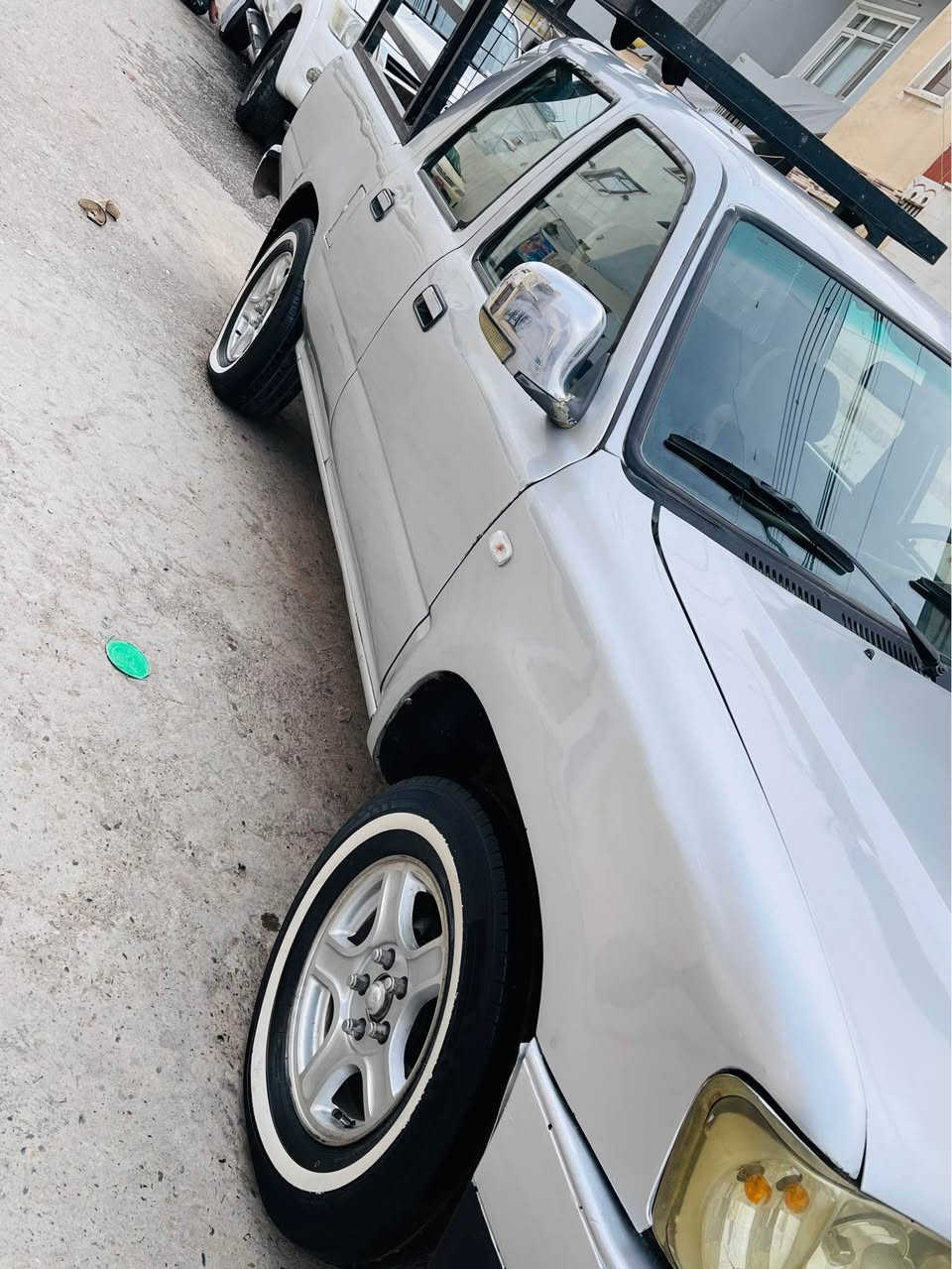 پیکاب ئەدمیڕاڵ ٢٠٠٦ مەکینە بەخ سوکان پاوەرە  ٤جام کارەباییە ڕەقەم هەولێر …
گێڕ و مەکینە و ئەکسل و شانسی بەشەرت گەرمی و کارەبایی هەموو جایزە..
وەرگەڕان و بڕانەوە و لێدرانی بەشەرت..
عام بۆیاغ کراوە بێ دەعم و لێدران..
٤ تایەی نوێیە سەیارەکە جایزە چەمچەیەکی زۆر چاکی پێوەیە تازە هەزەی کراوە…
ملیۆنێک غڕامەی لەسەرە ١،٠٠٠،٠٠٠ بەناو کردنی بەشەرت لە هەولێرم..
*********** أربيل, العراق
