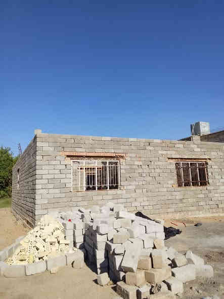 هيكل للبيع مساحه 280 م بل قلعه قرب محطه العسكريين طابو زراعي السعر 23 مليون وبي مجال للشراي
***********
