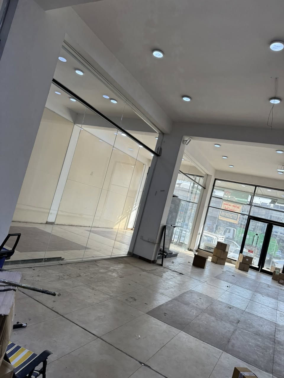 اريد ابيعهن ارتفاع  4 متر وطول 30 متر وياهن بيبان بسعر مناسب  مكاني السيدية ***********
