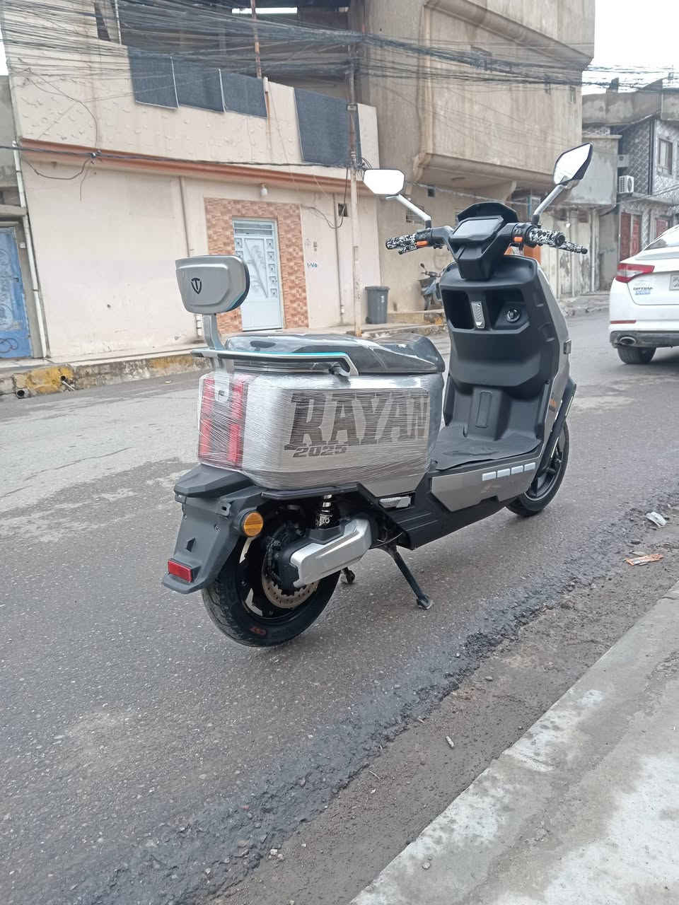 ماطور شحن للبيع ريان وحش الكون
مواصفات معروفه الماطور نضيف سرعتو 80 حقيقيه
6بطاريات دبل مسطره 3نمر
الماطور شرط الفحص
شرط النضافه لو رصاصي مرغوب
تشغيل بصمه وسويج
السعر 900
رقم التلفون ***********
