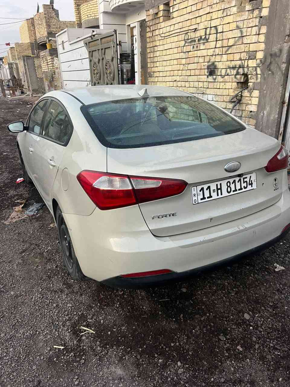 السلام عليكم عندي فورتي موديل 2016السياره بسمي السعر ب110 وبيها مجال مكان بغداد رقم الهاتف ***********
