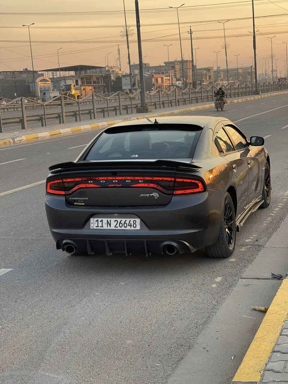 جارجر ١٦ اصل تو ويل مكينه ٣٦٠٠ نضيفه حيل السياره وجاهزه من كل شي حادثها فقط بنيد والسونار مرفق بالمنشور  كير مكينه حداديه تايرات كلها جديده سنويه لل ٢٠٣٠ باسمي السعر ١٦٨ مكاني كربلاء ***********
