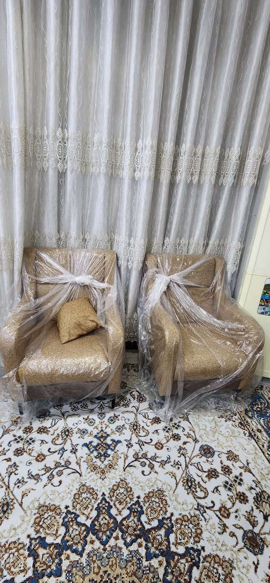 للبيع تخم تزكام ١٣ مقعد شرط الفحص
تخم درجه أولى كمى موضح بل مقطع السعر خاص أو اتصال 
***********  بكاني كوت العزه الجديده
