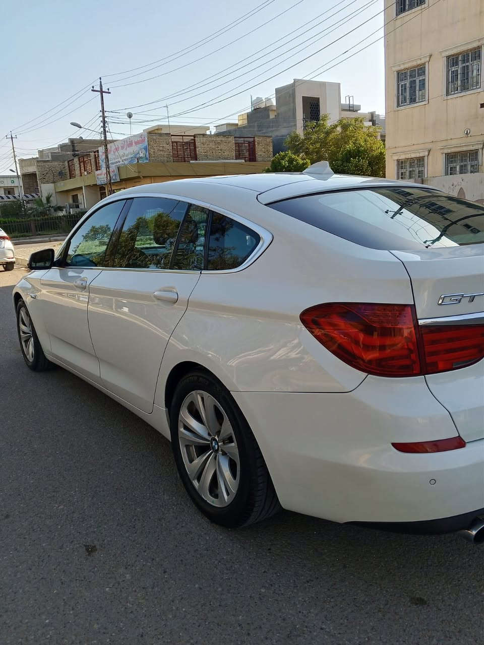 بي ام دبيلو 2012 GT فول الفول 535 صبغ بس بنيد وجمالغ امامي بدون دواخل رقم بغداد جديد عنوان بغداد حي الجهاد *********** السعر 180 وبيها مجال
