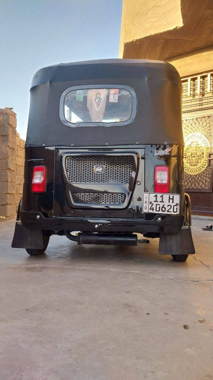 السلام عليكم تكتك ل البيع موديل 22 + شهر  11 رقم و سنويه ثاني يوم احولك بسمي تكتك  بيه طخه قليل خير من الله كامله المكان بغداد المدائن  ما متواجد فيس دك و بيك خير و تدلل ***********
