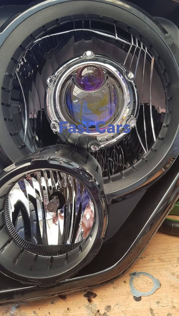 لبرتي، فتح و كبس حراري ،  تبديل جام.، تحوير من عاكس الى عدسات ليزر منفرد، ناصي 60W حقيقي، العالي اكثر من 80W،
تبديل مصابيح بروجكتر ، اضافة مراوح عدد 2  مع كات خاص بينا تعمل اوتو ٣ ايعازات ، ضبط و توجيه اللايت و البروجكتر ناصي و عالي ارتفاع و اتجاه
اخوكم Fast Cars


**إذا كنت صاحب هذا الإعلان وتريد حذفه لأي سبب، رجاءا أرسل رسالة إلى الدعم الفني**