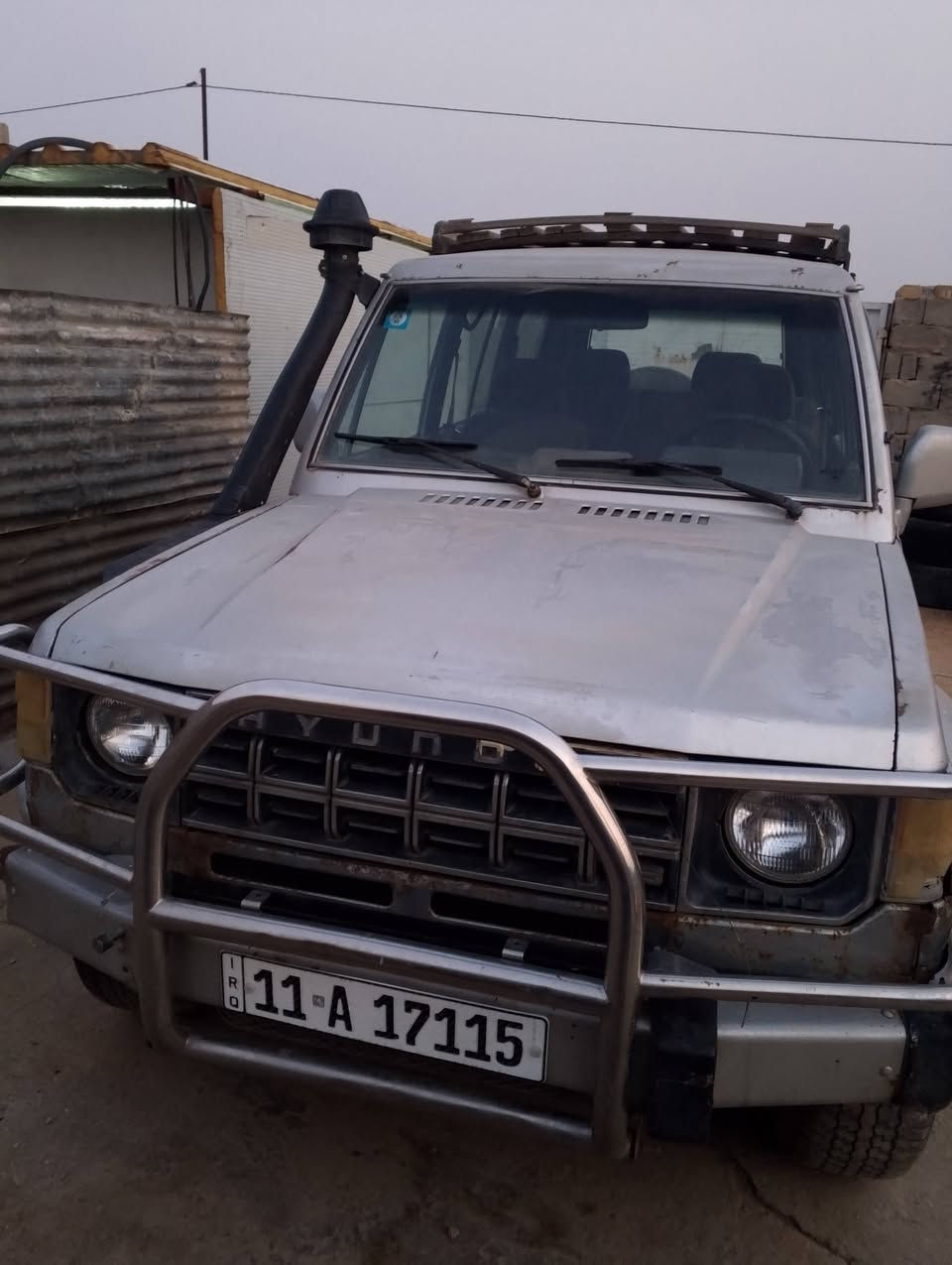 كالوبر موديل 1993 رقم بغداد جديد بسمي كير مكينة ففتي سيارة دواخلة حلوه خير من الله السعر 43وبيها مجال  الاتصال على الرقم ***********مكاني بغداد
