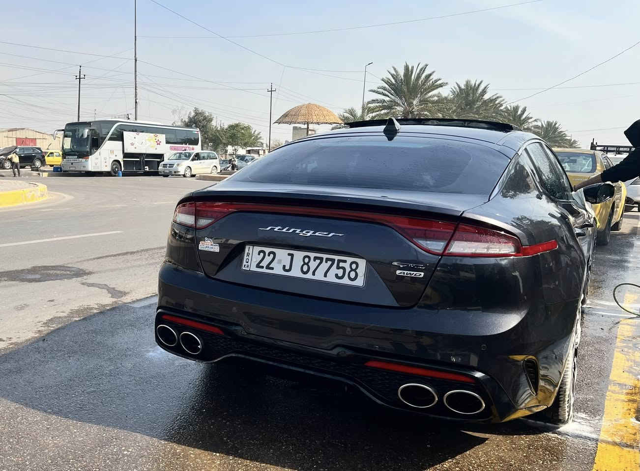 السلام عليكم  مراوس مع چارجر 6 سلندر
السعر197

كيا #ستنكر موديل 2022 رقم اربيل 
فول فول مواصفات بصمة بارنوما فتحة سقف 
محرك 4 سلندر 2500 تيربو 

السياره بدون حادث فقط بارد مكانين فقط
بدون دواخل بدون ايرباك 
المواصفات
لون رصاصي ع فيلي
 كيا ستينكر موديل 2022  GT LINE 
 محرك 4 سلندر 2500 تيربو  
 عداد المسافة 43 الف كيلو
 نظام صوت harman.kardon  سماعه12
لايتات زينون عالي واطئ اصل مع كشافات ليد  ٤عدسه ليد 
 بصمة للابواب مع بصمة تشغيل وتشغيل عن بعد اناره ترحيب
اشارات بالمرايا الجانبية مع حساسات الاجتياز الجانبي 
 حساسات خلفية اصل مع كاميرا دوارة 
ويل كب حجم 18مع طقم تاير بحالة ممتازة جدا
 رادار امامي وتوقف تلقائي 
 مرايا جانبية شفط كهرباء هيتر مع كفرات كربون فايبر
 سقف المركبة بانوراما 
صالنصة خلفية رياضية باربعة فتحات 
 غرفة السيارة جلد اصل  
 شاشة دشبول كبيرة لمجموعة من الايعازات 
 تحكم كهربائي متكامل الايعازات لمقاعد المقدمة 
 حساسات الانحراف عن المسار في الطرق المفتوحة 
ستيرن رياضي حرف D مع شفتات ستيرن 
تحكم ستيرن متكامل الايعازات مع تحكم الرادار 
رادار امامي تفاعلي وتحكم كامل من الستيرن 
 وضعيات للقيادة عدد 5 
منافذ USB,AUX مع شاحن موبايل وايرلس 
مقاعد السائق والراكب رياضي
كراسي تبريد تدفئه
ستيرن هيتر
داخل كنتارة
لحية اصلي اماميه
مرايه وسطيه اوتو
تبريد خلفي منفصل
اوتو هولد 
اتو ستارت
لايت اوتو ذكي عند القيادة
بريك بصمه
اوتوستارت
حساس مطر
حساس لايت
سياره اي نقص مابيهه من جميع نواحي
للاستفسار 
***********
حي القاهرة
