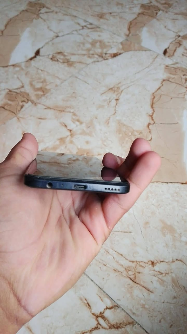 سلام عليكم ورحمة الله وبركاتة
جهاز للبيع هونر 8x جهاز نضيف ما مفتوح 
ذاكره 128 سعر جهاز 325وبي مجال قليل الاستفسار خاص موجود


**إذا كنت صاحب هذا الإعلان وتريد حذفه لأي سبب، رجاءا أرسل رسالة إلى الدعم الفني**