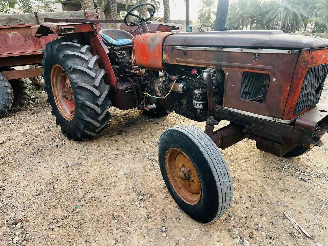 ١٩٨٦
حجم ٧١
ع وضع الشركه
بدون تايرات ابد مامستخدمات 
جاهزه للبيع 
***********
