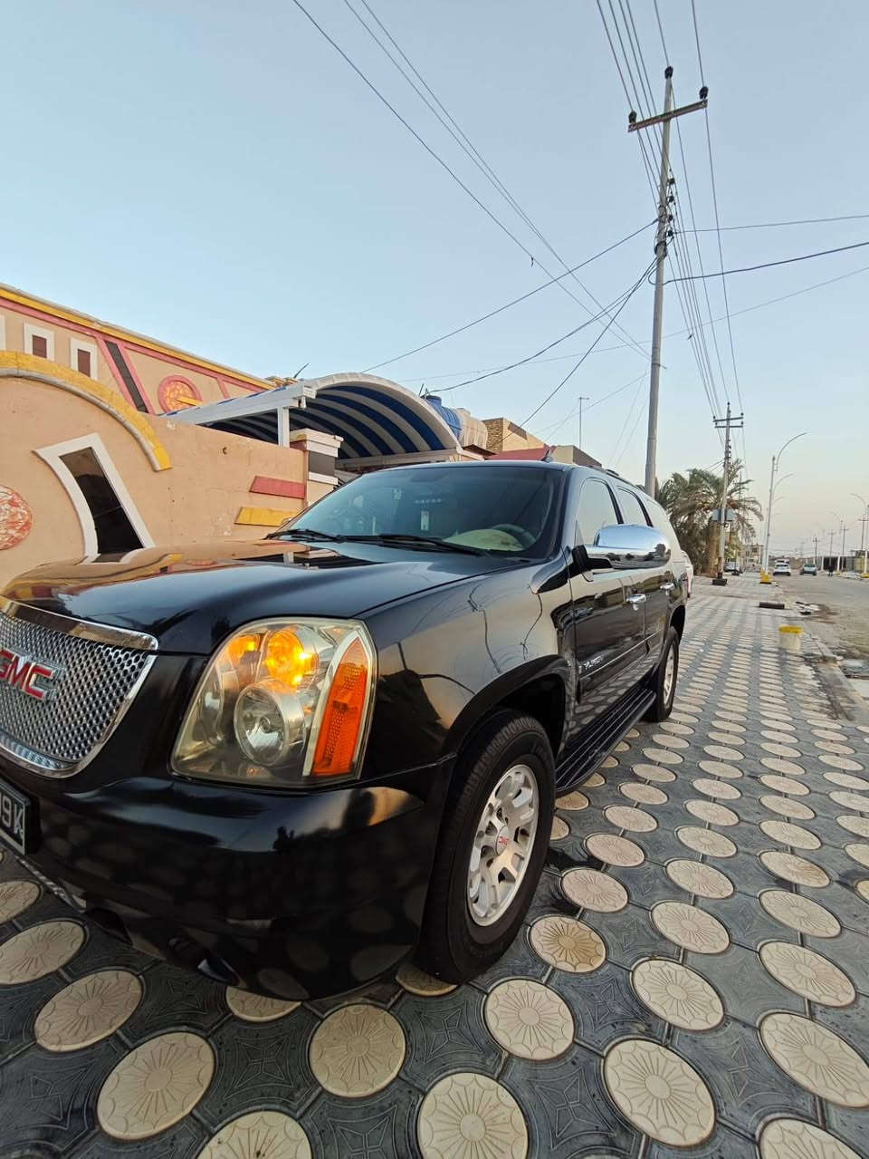 السلام عليكم أدوات أدوات GMC موديل  ٢٠٠٨ مكينه كير حدادية مغلفه كلها تبريد كامرة تخم تاير شاشه تاب دخل بيجي مكفول من الكص والفتح مكان ذي قار
مكينه وكير ستوني شادهن  سعرها 90 وبيها مجال 
(***********)
(***********)
