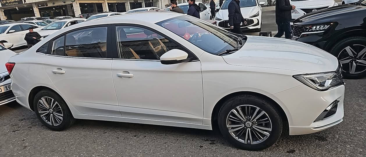 ئيمجي ٥ ٢٠٢٤ ١١هه زار رؤيشتيه زمان شركه ٦سال مواصفات كومفورت شاشه بصمه هيجي نيه واتس اب *********** *********** هه ولير اربيل أربيل, العراق
