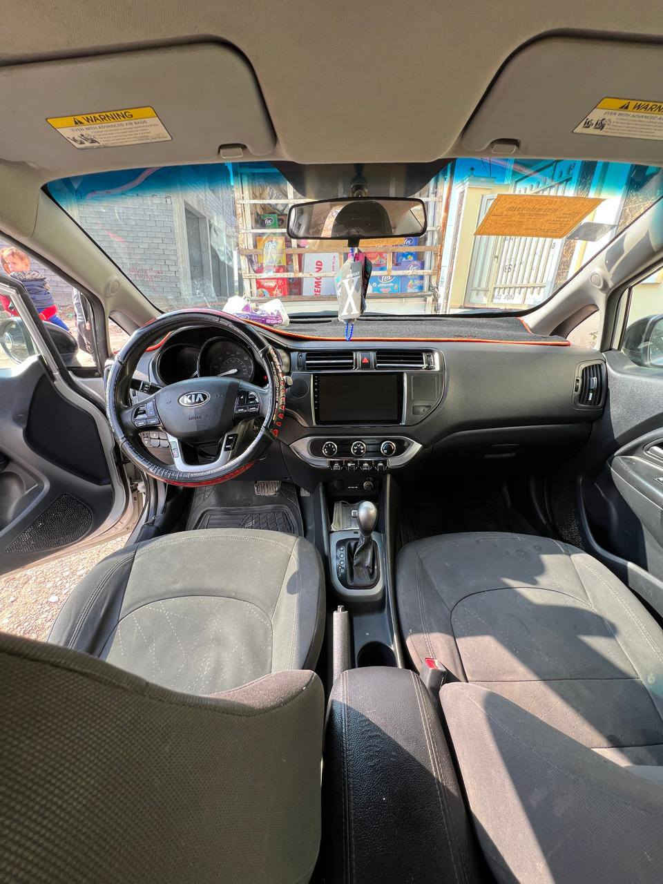 كيه ريو ١٣ بيه بارد بلجامرغ الامامي والخلفي أيضا بارد تدفئه تبريد كير ومحرك كل بحاله جيده  سعر ٨٢ وبيه مجال مكان بعقوبه *********** بعقوبة, ديالى
