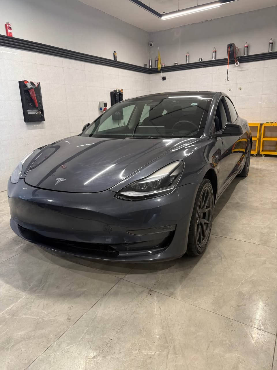 تسلا مو ديل ٣ دبل ماتور سپارچه بؤياغه بئژورئ ئر باك سو كان سيسته مه ره قم هو لئر سحري ١٦٦    *********** أربيل, العراق
