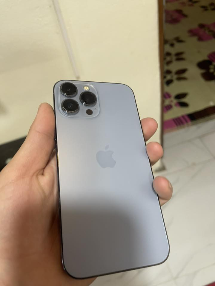 ايفون13برو ماكس
بطارية (92مبدالة)

مبدل شاشة (زينة)

فيس إيدي (شغال)

دبل سيم كارت)

ذاكرة (256)

(السعر475)

***********
