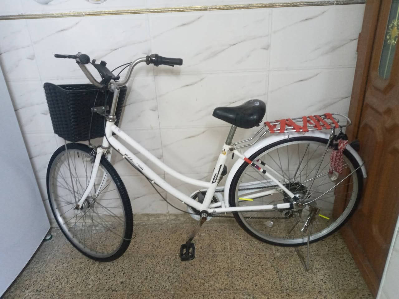 للبيع فقط ٧٠ غراض كامل كير شغال ٦ نمر  عزيزي طفاريه اماميه موجوده


**إذا كنت صاحب هذا الإعلان وتريد حذفه لأي سبب، رجاءا أرسل رسالة إلى الدعم الفني**