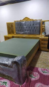 غرفة جديدة • خشب عراقي ثقيل • خمس أبواب