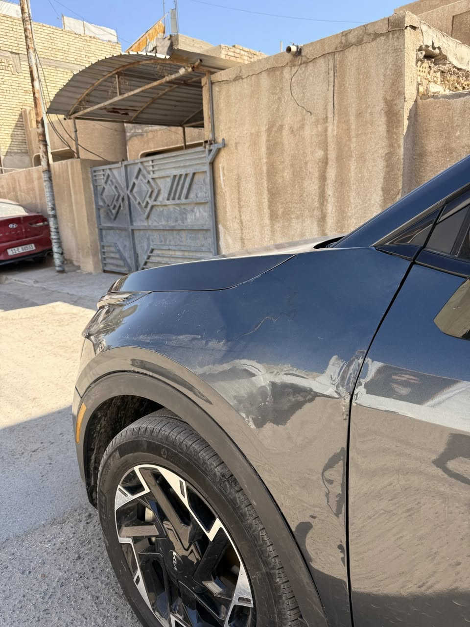 السلام عليكم ورحمة الله وبركاته 
سبورتج ٢٤ فول الفول 2500
للاتصال ***********
السعرر ١٧٠ وبي مجال 
صور حادثها بالمنشور 
السيارة جديدة جداً ماشيه اربعة الفح
مكان بغداد
