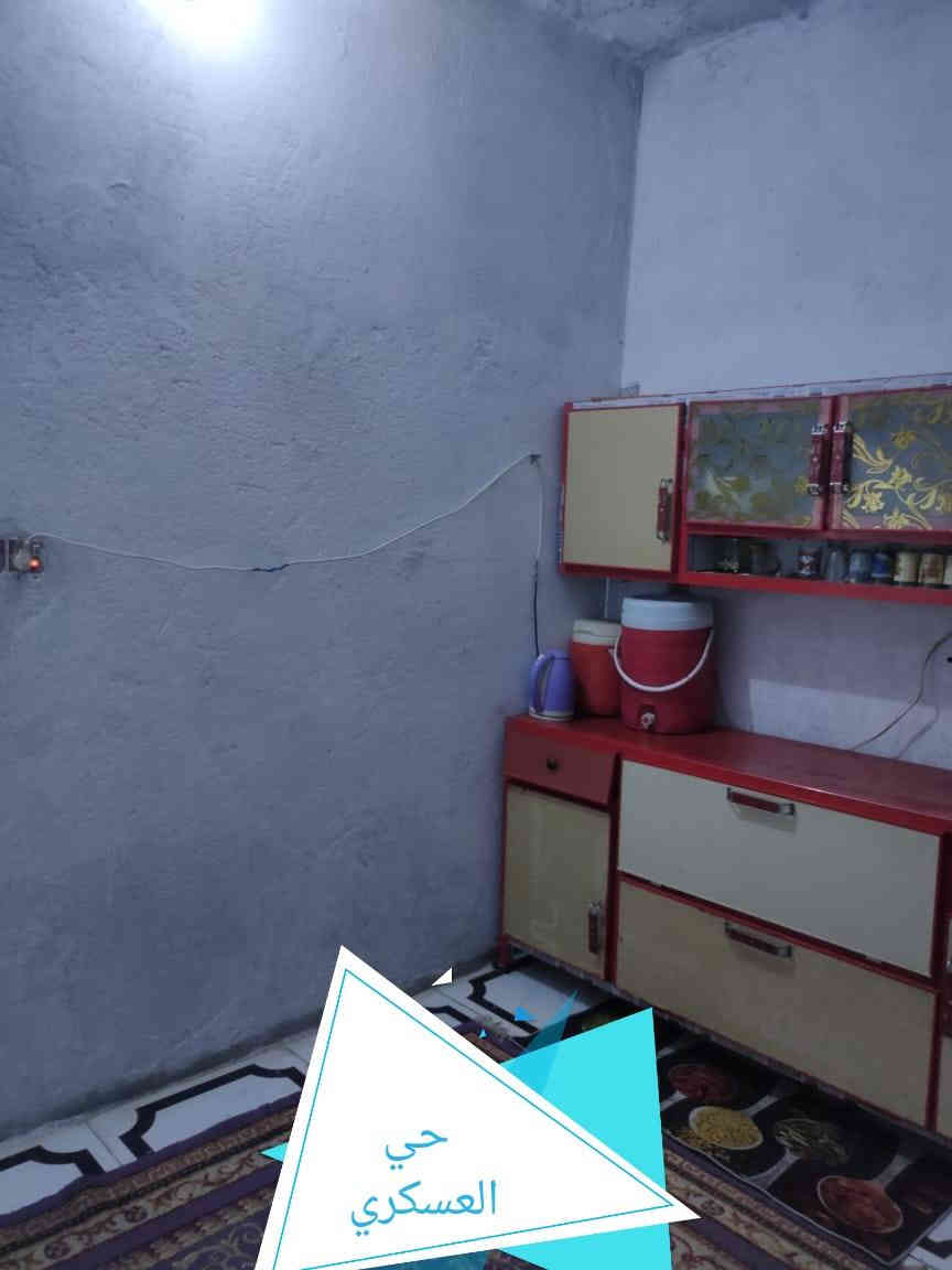 بيت طابو صرف للبيع 
الموقع :الحي العسكري-شارع الاطفاء
المساحة :200م
المحتويات: غرفتين+صالة +ومطبخ +وصحيات +ديوانية 
نوع البناء بلوك + سقف عگاده /الديوانية سندويج
السعر :  56 وبي مجال 
للاستفسار ***********
متوفر واتساب وماسنجر
