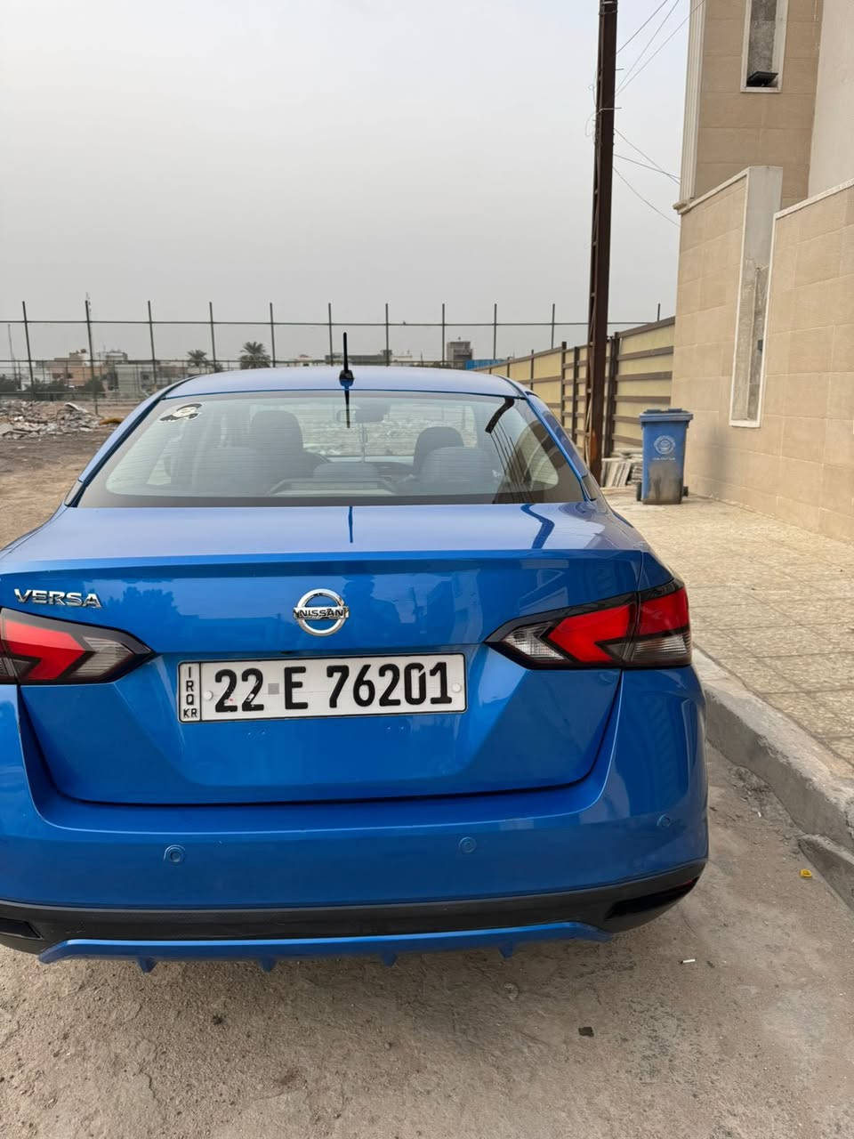 نيسان فيرسا 2020
سيارة حلوة ومرتبة ماشية 87 ميل 
حادثها بامريكا بابين صفحة السايق 
باب مبدل وباب بارد 
وبالعراق بيها طخات بسيطة بنفس صفحة الحادث ترجع بارد 
نوزلات بلكات فيت بم جديد
صدر امامي جديد 
ادامة جديدة 
دهن گير وفلاتر مبدل قبل كم يوم من مركز الحسام 
السيارة مال بيت ومهتمين بيها وبإدامتها 
ملاحظة* عن الحلال والحرام بيها درايم شفت صفحة السايق (شغلة استهلاكية) ننزلك من السعر حتى تاخذ سيارة جاهزة 
السعر 115 وبيها مجال للشراي 
تحويل شوكت ماتريد 
للتواصل ***********

