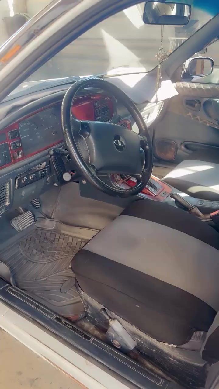 سياره البيع في التاجي قريت البطه موديل ٩٤تبريد شغال رقم بغداد نكليزي السعر ٤٢ وبيع مجال شي قليل ***********
