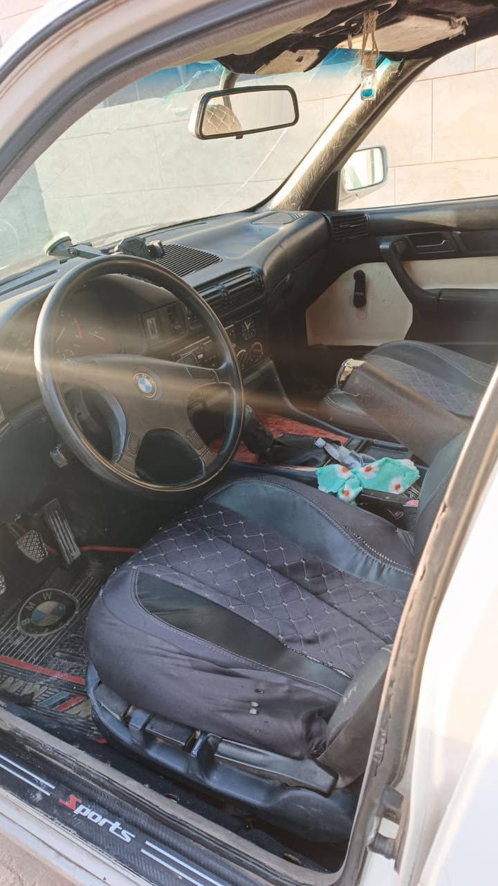 سەرەتا بەناوێ خواێ گەورە بێئێم 520 گێرعادێ  مۆدێل 91 سلاێت   سەێارە کە گێڕومەکێنەێ لۆکێ لەسەرە   بێ دوکەڵ بێ هەڵم هەتابڵێ جوانوو مەزبوتە بێ دەعمە بێ تەقەو بێ ڕەقەێە  سەێارەکە ئاڕم پلاسێک سلێمانێە  بەسەرتێ موس و براوە و ئارموو ئەوەلێات بەشەرتێ غەرامەش  سەێارەکە ئێ من نێە تەلەفونێ بۆبکەن سعرى 38 گەڵاو مەجال  لەسلێمانێە ***********
