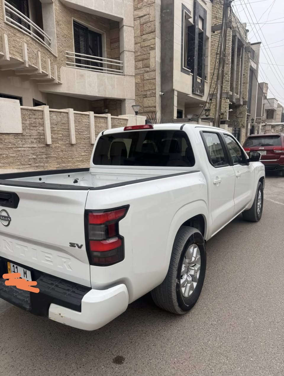 السلام عليكم 

بيكاب دبل قمارة نيسان فرونتير sv ابيض تو ويل اوتماتك

مكفولة من الضربة والصبغ والتبديل

موديل (2023) وارد أمريكي كلين تايتل

جديدة بمعنى الكلمة 

محرك ( 6 ) سلندر ( 3800 )

ماشية 17 الف وشوية

كير (9) نمر

رقم بغداد 

سنوية بأسمي جديدة

حادثها كسر الدعامية الامامية واللايت جهة اليمين

شاشة كبيرة

تحكم ستيرن جهتين

نقطه عمياء رادار خلفي و أمامي 

وتوقف ذاتي 

كاميرا خلفية

كرسي السائق كهرباء

ويل كاب

سبير جديد غير مستخدم

وباقي المواصفات معروفه 

بيع فقط 

صورة الحادث مرفقة مع  صور السيارة

العنوان : بغداد

للاستفسار الاتصال عالهاتف

الهاتف : *********** واتساب 

       غير متواجد عالفيسبوك والماسنجر
