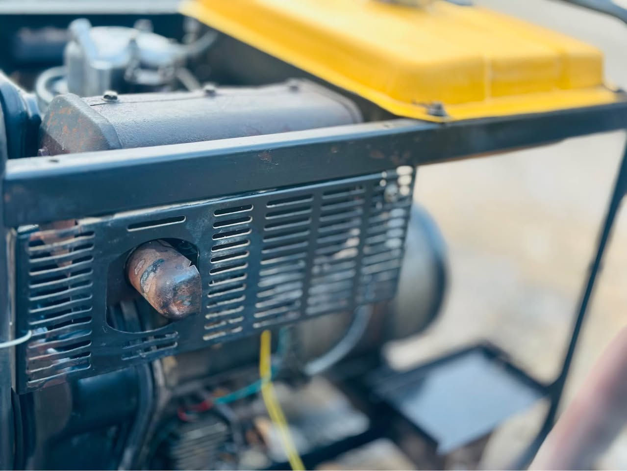 السلام عليكم
للبيع مولد كاما kipor گاز 5kv المولده شغالة تشتغل سلف وحبل نگره سلف نظيف كلش رايدها 350 وبيها مجال بسيط حلة, بابل


**إذا كنت صاحب هذا الإعلان وتريد حذفه لأي سبب، رجاءا أرسل رسالة إلى الدعم الفني**