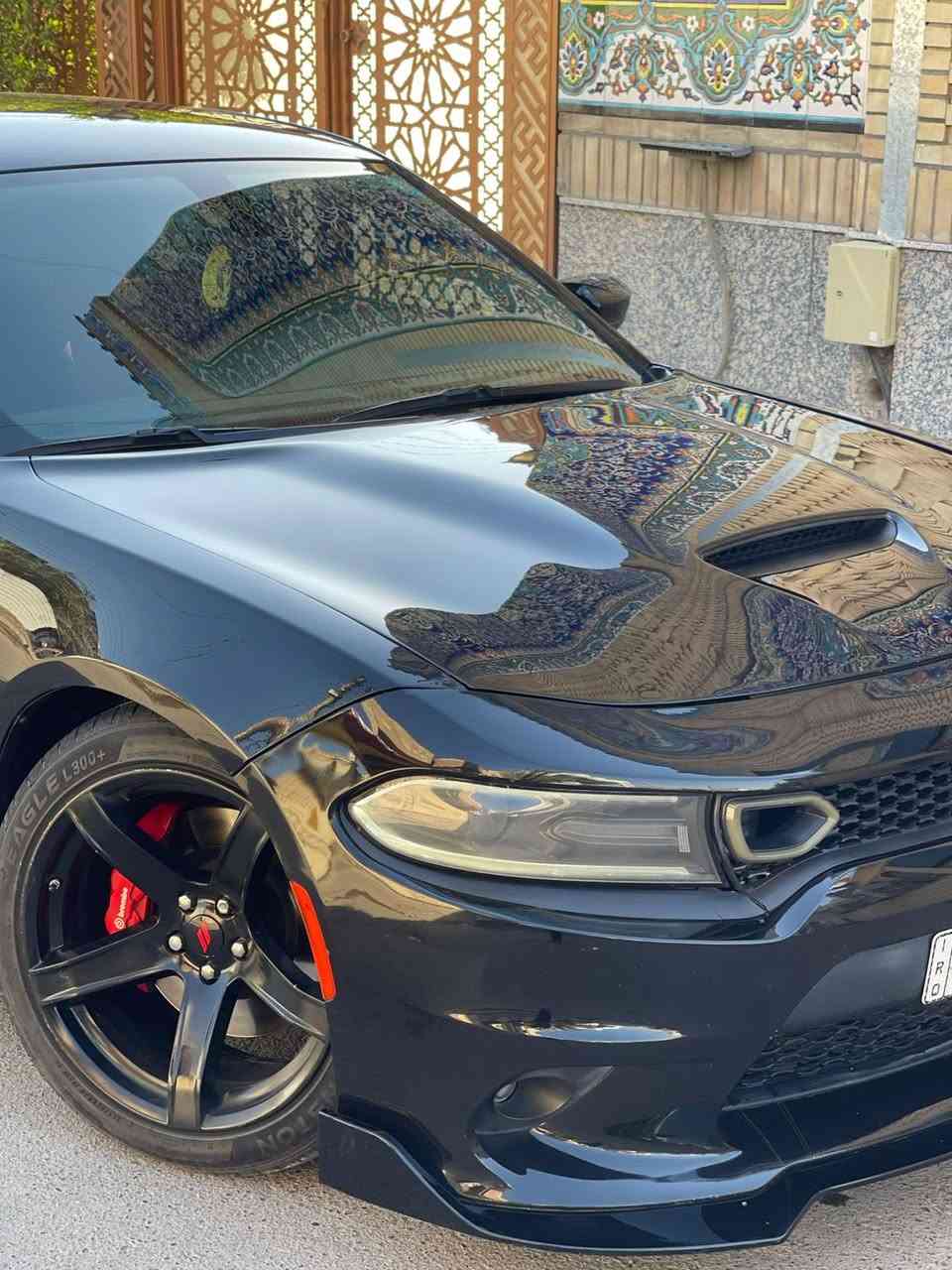 لعرض سيارتك ***********
جارجر SRT 2022 لون اسود 
السعرمناسب جدا اطلب في التعليق يصلك مباشر 
رقم بغداد
بسمي
مكاني بغداد 
المواصفات فول 1/1 عدا الفتحة
المحرك 6400 🐝 
دركة ار بي ام
رادارات جانبية 
داخل احمر 
كشنات كنتارا مختم 🐝
ماشية 15 الف حقيقي 
فجوج 6  (برمبو ) .
كاميرا خلفية . . 
كزوز نغمة حلوة 
حساسات خلفية . 
ويل نجمة الخسفة القوية 
سستم صوت ALPINE . 
تشغيل عن بعد . 
مقاعد رياضية. 
نظام خرائط GPS . 
شاشة كبيرة قياس 8.4 أنج اوپشنات SRT 
تدفئة ستيرن . 
شفتات استيرن . 
لايت LED

حادثه بنيد + جاملغ خلفي فقط
***********
