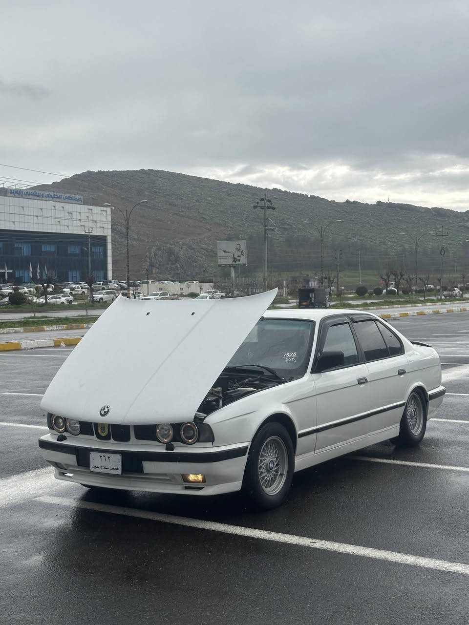 سڵاوی خوا لەهەمو لایەك شتی لۆك لۆك 520كەپس گێڕ حادی ئاڕم پلاستیك سلێمانی بەشەرتی ئاڕمو ئەوەلیات موسو بڕاوەی بەشەرت گێڕومەكینەو كارەبای كامن كامل بەشەت  سەقفی بۆیاغی نیە   بۆیاغێكی نمونە كراوە نوكە دەرزی شوختو قوپاوی نیە ماڵە كەدیارە دوجام كارەبایە بەرە دەرگاو ناوی لۆك لۆكە مۆدێل89 پێشو پشتی توندو تۆڵە پێشی لای سایەق دەحمێكی هەیە بێ شانسی  هەموگیانی بەشەرت ماڵەكە ئیمەحرەز نیە ئی ماڵەوە بوە سحری(45) مەجالێكی كەم  ئەوەش ڕەقەم تەلە فون[***********]🖤
