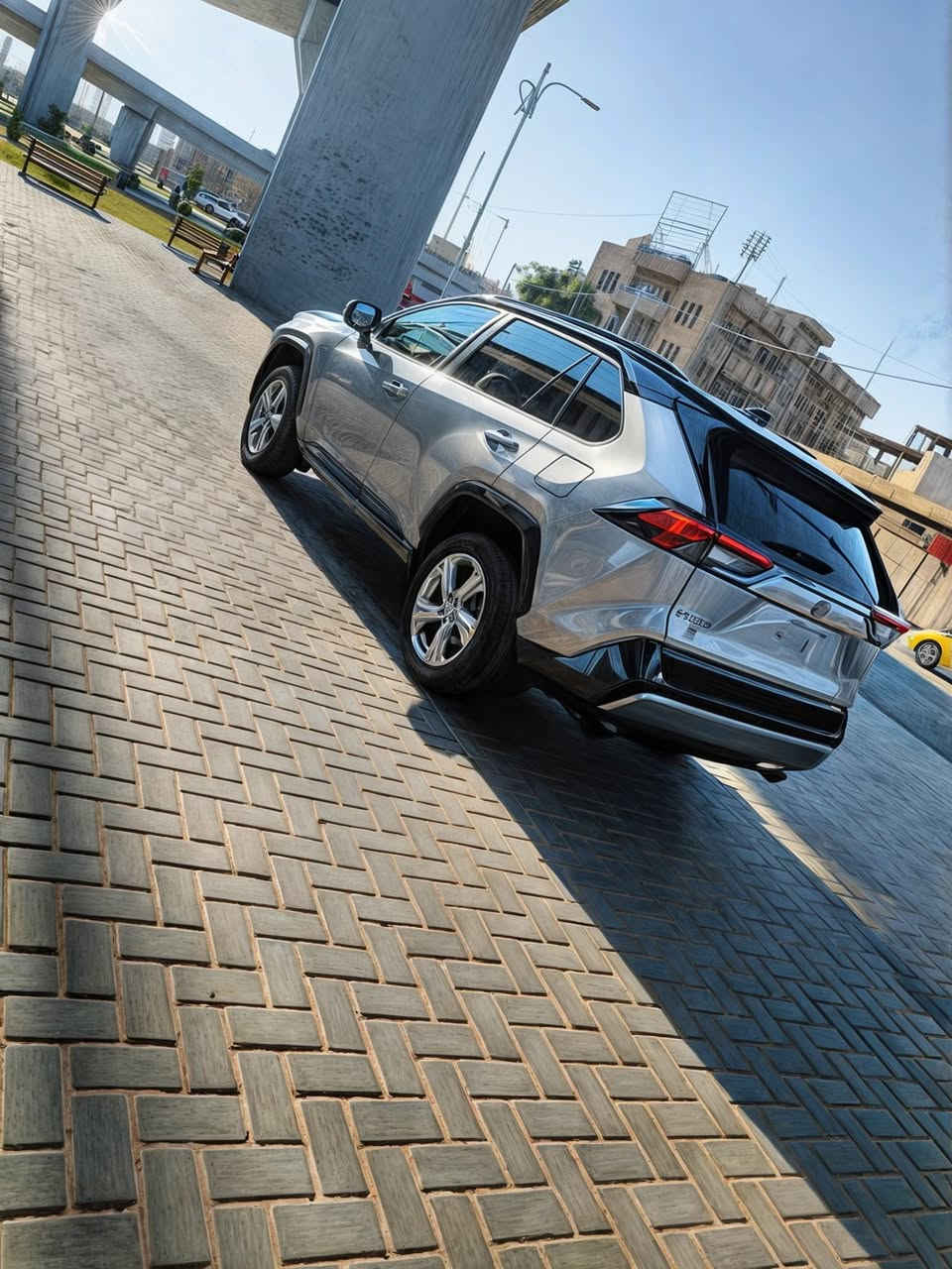 Toyota RAV4 XSE 2022
‎تويوتا راف فور هايبرد فئة XSE2022‎

حادث رقم الشاصي موجود يمك  

‎•اوتو ستوب 

‎•كاميرا رادارات جانبيه ورادار امامي

‎• فتحه سلايد روف

‎• شاشة كبيرة• كاميرا خلفية

‎• كراسي جلد • كراسي تدفئه كراسي كهرباء• رادار امامي وخلفي• مانع تصادم 

‎• رادار جانبي

‎• مثبت سرعه• مانع انزلاق

‎• استيرنك متحرك كهرباء• تحكم طارة

‎• مانع تجاوز• حساسات مانع تجاوز

‎• نقطة عمياء• تصحيح مسار

‎• بصمة تشغيل• بصمة أبواب

‎• مفتاح سمارت• دخول ذكي

‎• حساسات مطر• شاشة أعطال

‎• اناره ترحيبية• حساسات دخول الإنفاق

‎• نظام ECO + TRIP•  سبورت  ev   .نظام GPS + خرائط

‎• حساسات ضغط هواء الإطارات

‎• اضوية امامي زنون LED• اضوية خلفيه LED• كشافات ضباب LED

‎• ليد زنون نهاري• اضويه امامية متحركة

‎• حساسات اضوية• جنط 

‎• 4 أنظمة قياده ECO \  EV,Normal / Sport 

 مراية فيديو تصوير وجام عاكس 

‎• باب صندوق خلفي كهرباء• هاندبريك كهرباء

‎ دخول جديد. بيع فقط. دون مراوس  السياره صلاح الدين  مرقمه وعنوانها 

طوز خرماتو __الدوز 

صورة السونار والحادث  مرفقة بالمنشور 

السعر ٢٣٠ قفلها  ويرهم بيع وعده شهر شهرين اكثر اعتذر 

***********

— في ‏‏‎Tuz‎‏، ‏صلاح الدين‏‏.
