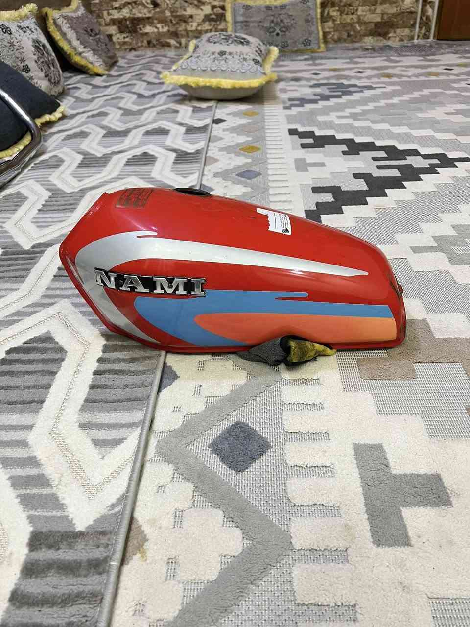 تانكي مال 22 نضيف اصلي بلادي وكشن مال نامه وصالنصه ski بلاد كاتم نضيفه ودبلات خلفيه نضيفه الاصليه وزوج مداكر ويل امامي هوه وتاير وجيوب بي فقط طسه خفيفه وعينه انتنس شغاله وكتف شحن شغال وكويل شغال وعتله نمره انتنس للبيع كلمن وسعره للاستفسار هذا رقمي ***********
