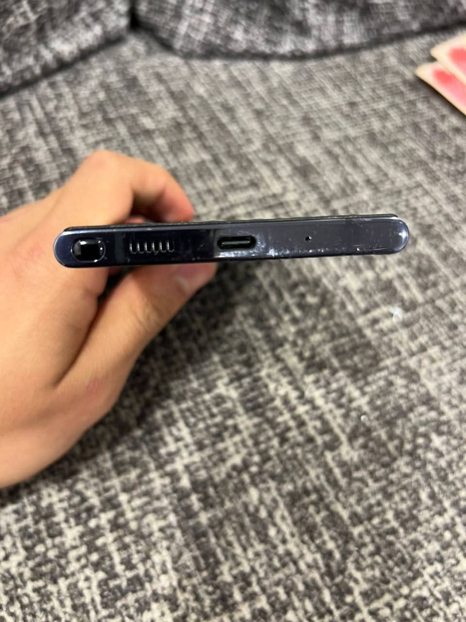 السلام عليكم موبايل كلاسي نوت عشرين الترا شبه جديد شخطه مابيه كامل ملحقات لبيع او مراوس بموبايل و فرق
العنوان بغداد الدورة 
السعر ٤٤٠ الف بيه مجال 
الجهاز اصلي


**إذا كنت صاحب هذا الإعلان وتريد حذفه لأي سبب، رجاءا أرسل رسالة إلى الدعم الفني**