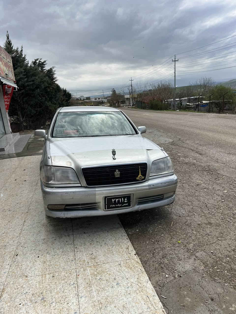 بەناوی خوای گەورەو میهرەبان مەلیکە مۆدێل ٢٠٠١ سەیارە ساخە ٤ دووگمەو سەلاجەو مەرکەزیە سەیارەکە هی ماعرەز نیەو هی ماڵی خۆمانە کارەبایو هەموو گیانی ئیش ئەکات سەیارەکە بێ تەقەو ڕەقەیە ساعری 52گەڵاو معامەلە***********
