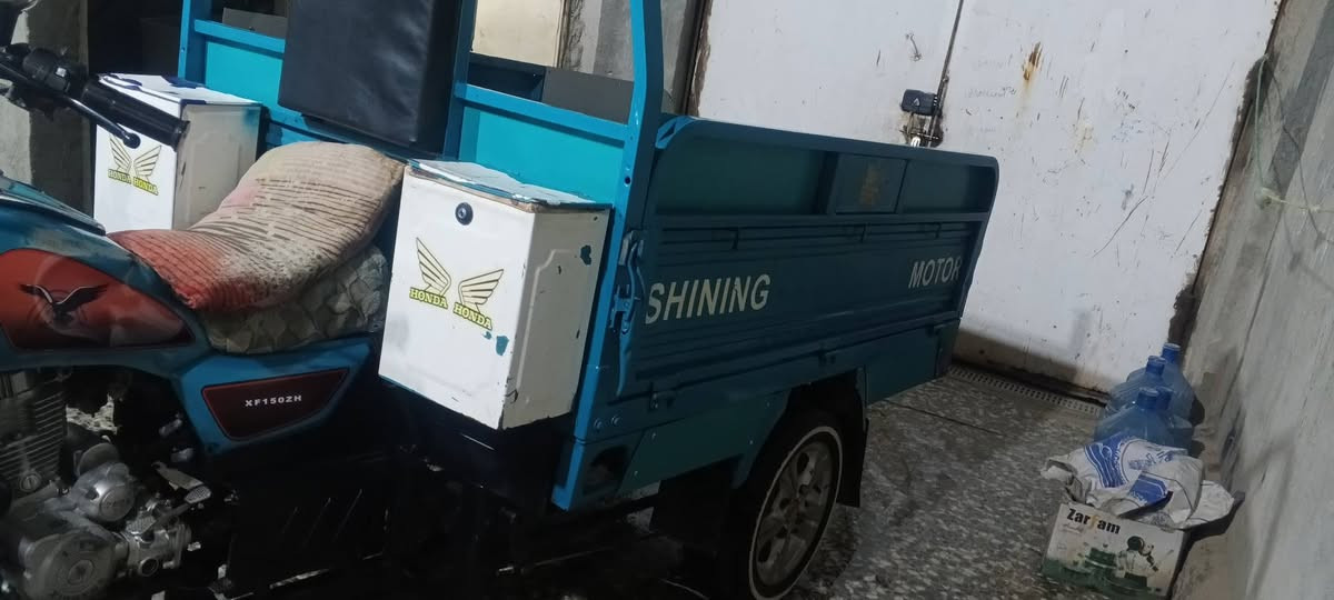 السلام عليكم اخون ستوته البيع مديل 2020محرك 2023 كهربائيات جديد ربل جديد باتري جديد كبريته جديده الستوته مكفوله عام من كلشي أورق بسمي مكتب حسين وكيل حسين مكاني بكربلاء الشراي ينتصل ‏‪***********‬‏
