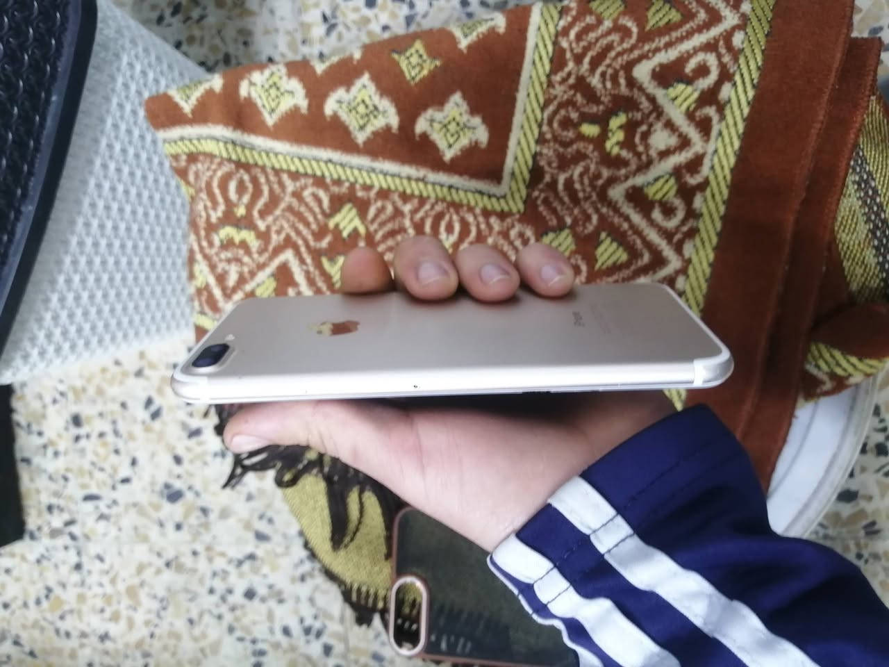 ايفون 7بلاص
ذاكره 128
مبدل بطاريه فقط
كلشي شغال شرط
السعر 80
مكاني موصل أيسر
حي الصحه
للتواصل واتساب
***********
