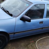 فيكترا • ١٩٩٣ • حجم ١٨