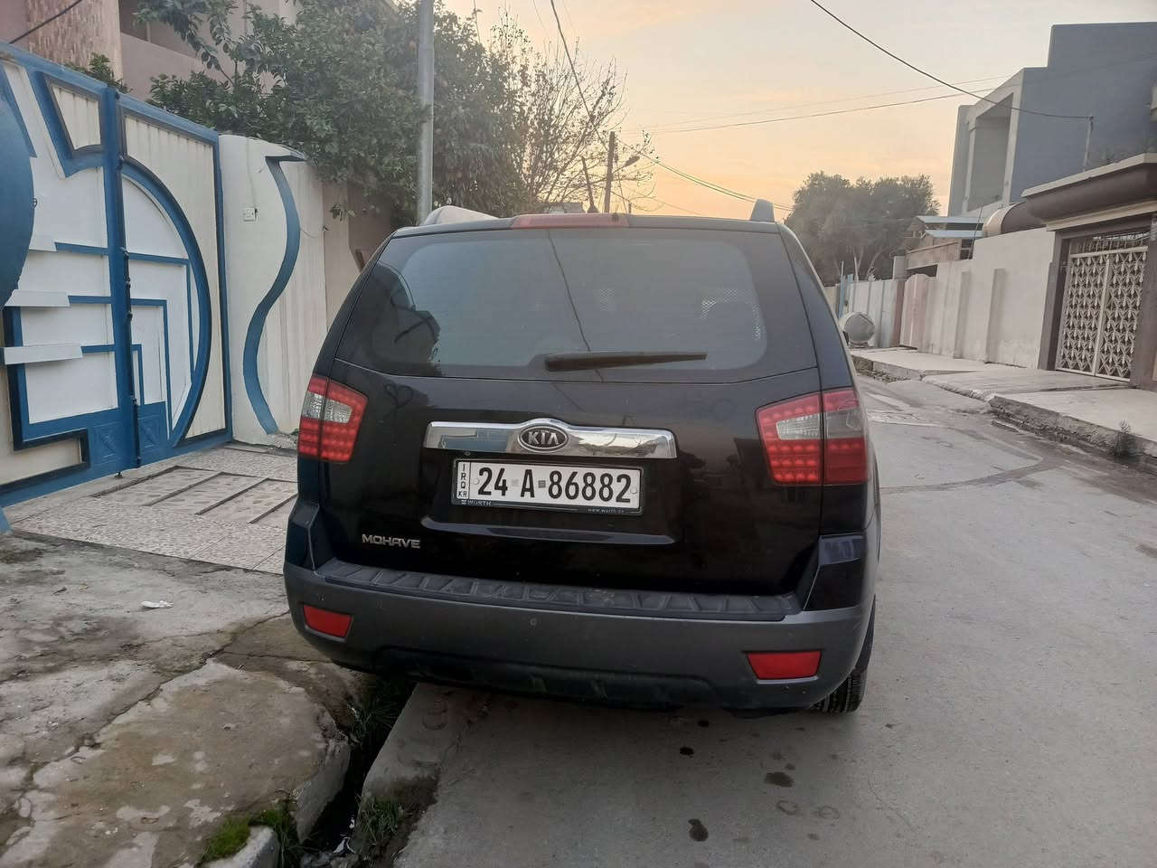 السلام عليكم
سياره موهافي 2012
فول موصفات فتحه وتحكم ستيرن 
تثبيت سرعه تبريد منفصل 7 راكب ثلاث قطع تبريد 
فتحه بل سقف التبريد الخلفي هم منفصل 
مكينه V6  3600
السياره بيها منظومه مال غاز 
السياره بدون ضرر او اي تعديل 
السعر 175 وبيها مجال للطيبين 
***********
***********
