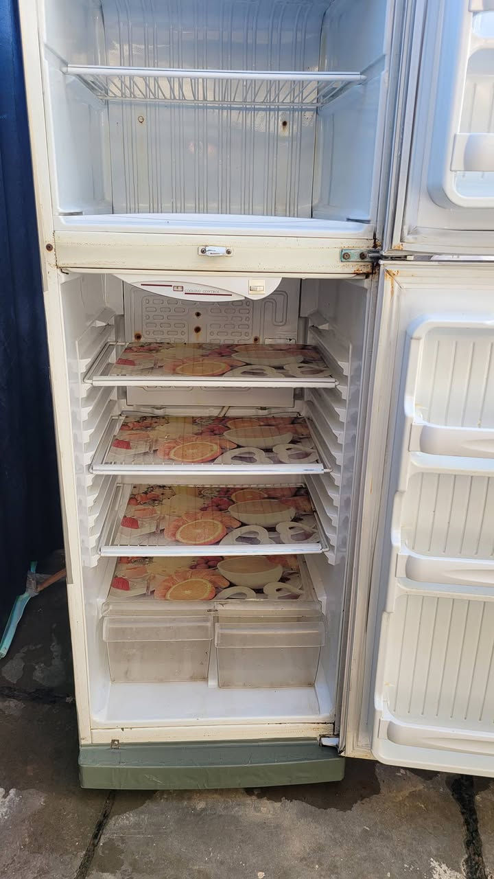 ثلاجه بس غلاف نضيفه السعر 35الف الغزاليه


**إذا كنت صاحب هذا الإعلان وتريد حذفه لأي سبب، رجاءا أرسل رسالة إلى الدعم الفني**