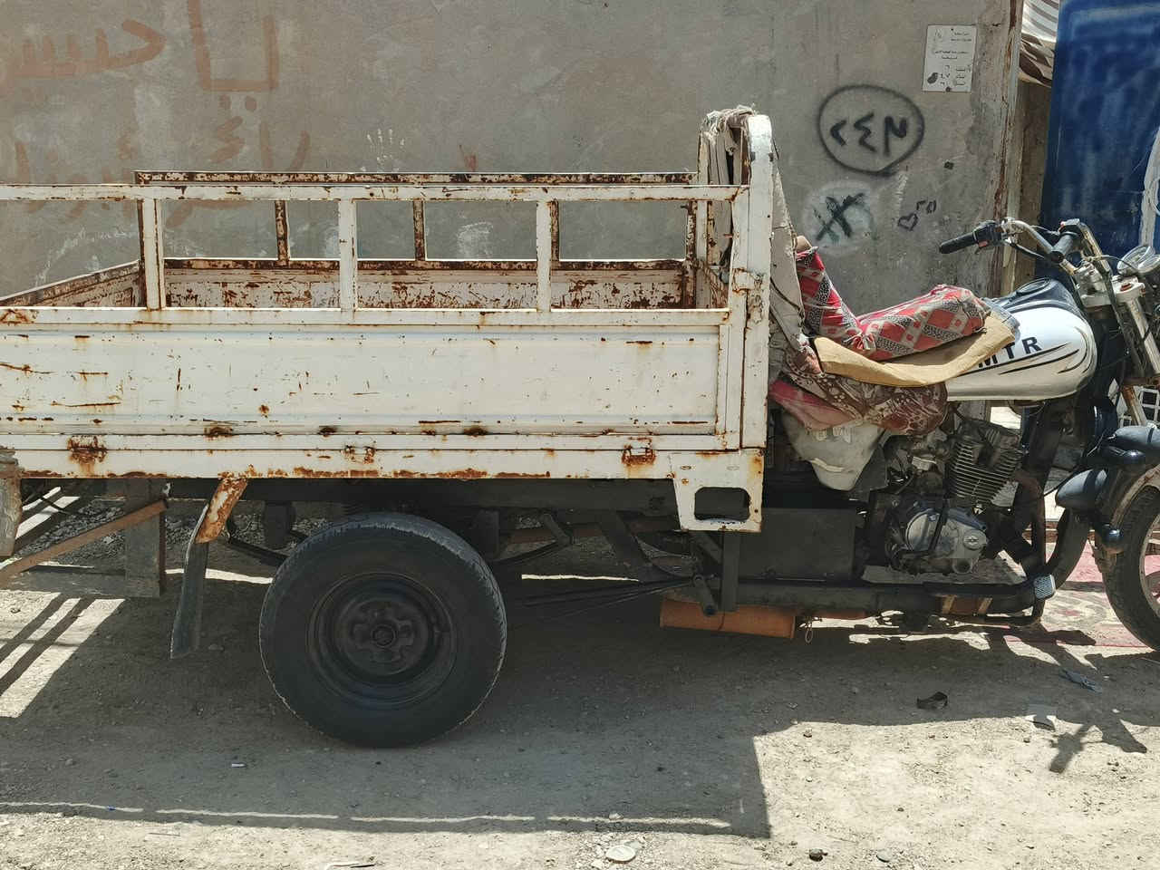 سلام عليكم ستوته لبيع رقم سنويه شغاله كلشي مابيه هندر واحد تشتغل نضيفه لبيع ب650مكاني  كربلاء المقدسة كنطرت السلام ***********
