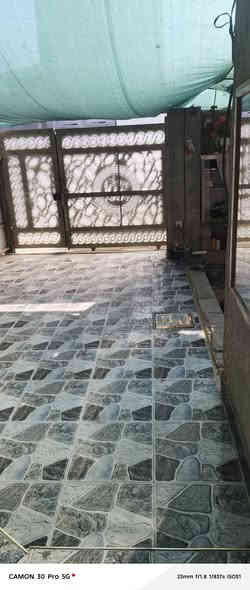 دار للبيع مساحة100م ونزال 20 طابق واحد+ قطعه مجاوره 100م 5×20 في الحولي الزراعي الجزء الاول موقع مميز 100م عن الشارع الرئيسي لتفاصيل اكثر. 
***********
