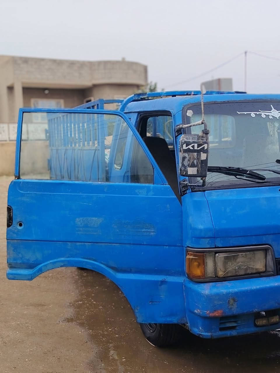 السلام عليكم كيا بنكو للبيع رقم صلاح الدين اصفر شرط الوكاله والتفريق محرك واكسل وكير شرط والباقي شوف العين سياره موجوده بل موصل أيسر الشراي. يتصل *********** او يراسلني وتساب ملاحضه المحجل مو بلبيع سعرها 30 بيها مجال قليل
