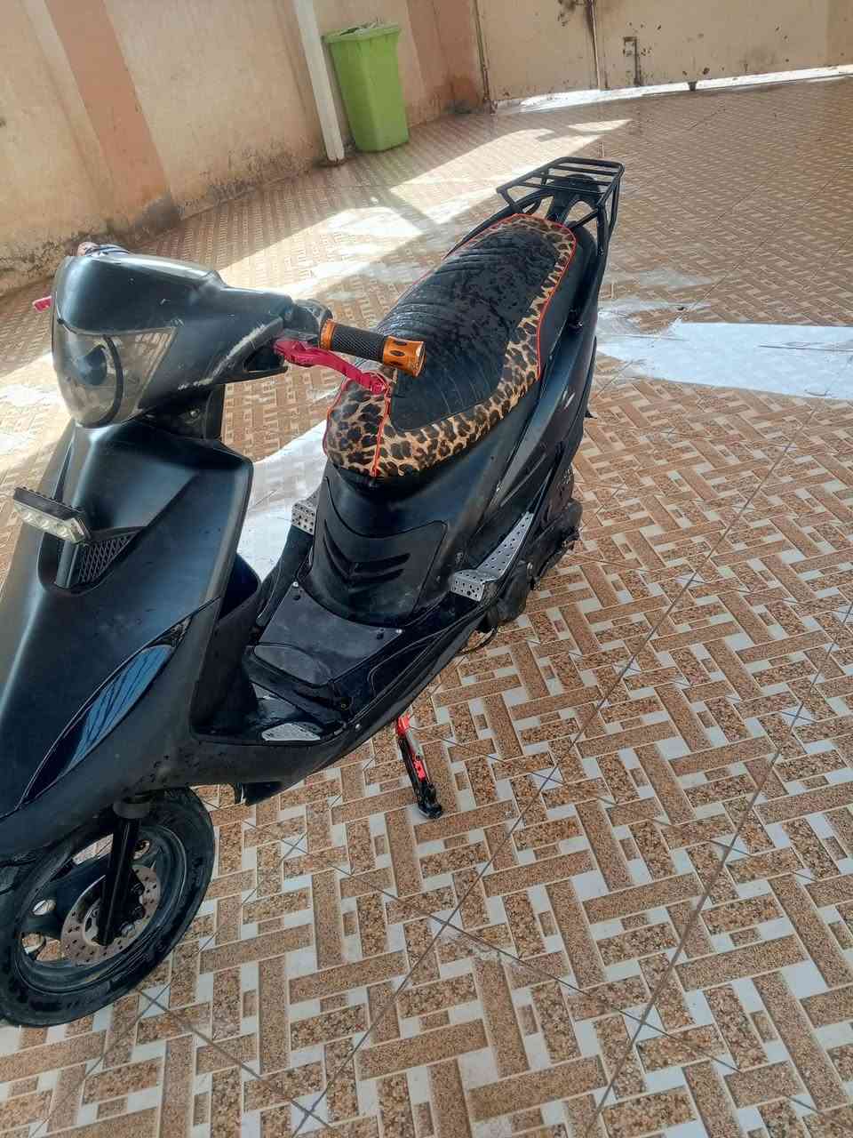 ماكس 120 ماناقص اي شي سلف هندر و كهربايات وين ماتيريد تفحص مكاني فلوجه سعر 350 رقمي ***********
