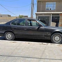 للبيع 535 موديل 1990 سيارة كفاله من كلشي بدون قطره صبق كير مكينه صدر ب...