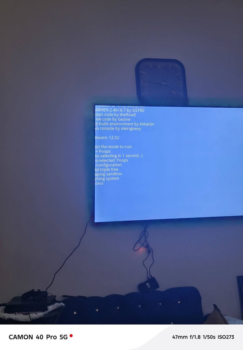 سلام عليكم
بلي فور سلم مهكر نظام ١٢ القرص         سعر ٣٢٥
جهاز نضيف اخو جديد غير مفتوح 
ويه يدات ثنين اصليه ويه ١٠ العاب 
ويه هارد ابو ٥٠٠ كيكه وجهاز هو هم ٥٠٠ يعني عندك تيره
مكاني كربلاؤ طويريج ***********
