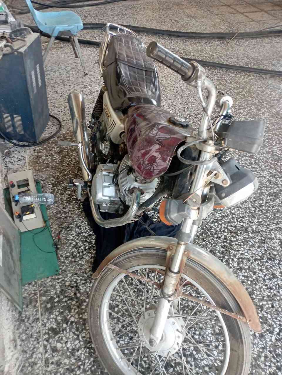 دراجات عدد 2اربعه كير الدراجه الوحده 200تاخذهن ثنينهن 350كربلاء حي الشرطه ***********
