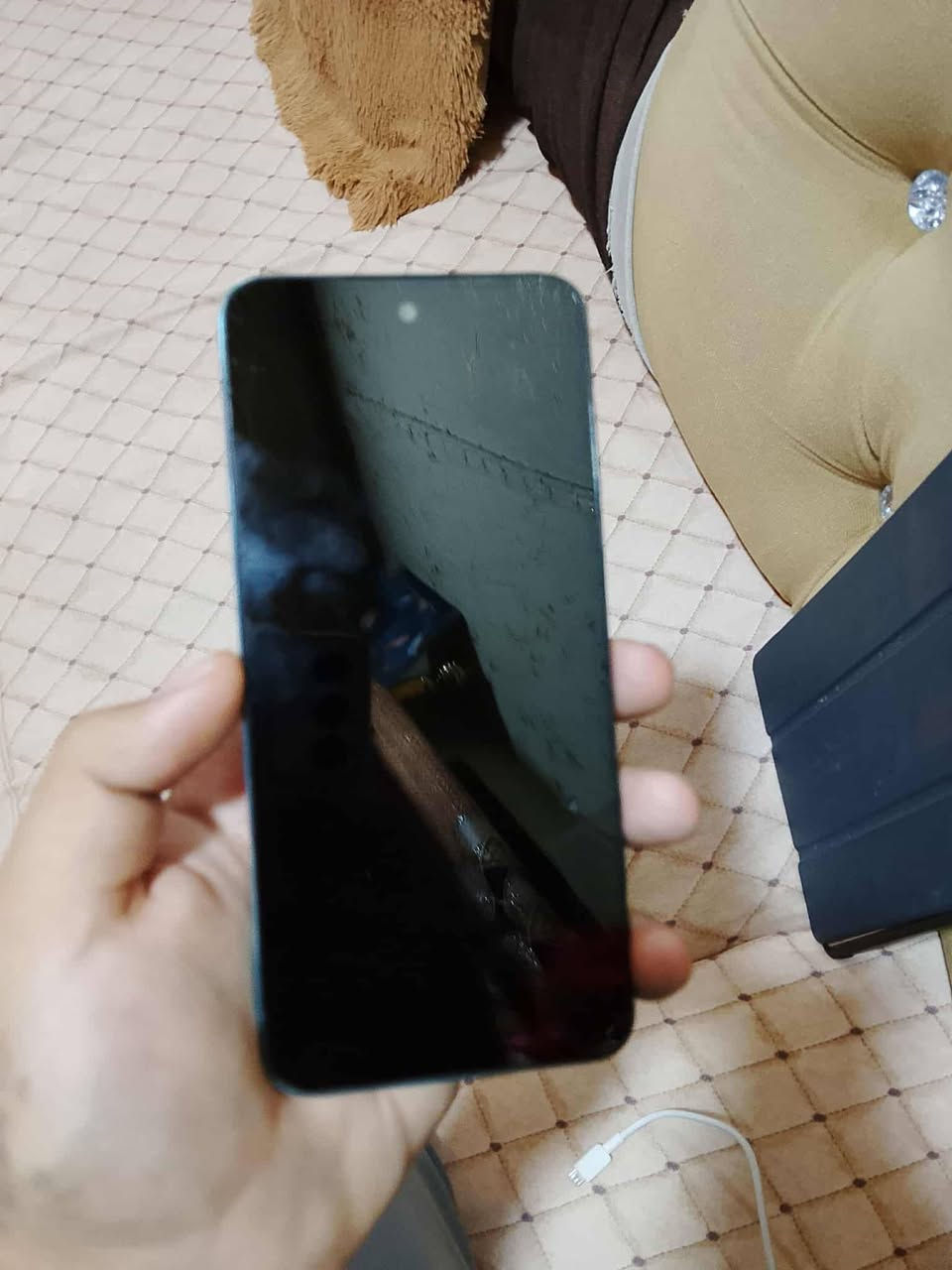 سلام عليكم... جهاز تكنو كو 2 .. الذاكره 64
جهاز شرط ولا خلل نضيف كدام العين بس بي هاي طخه بل شاشه 
مثل ماموضح بل صور ماتبين أصلن السعر 65 وبي مجال بسيط
مكاني الايمن
***********
