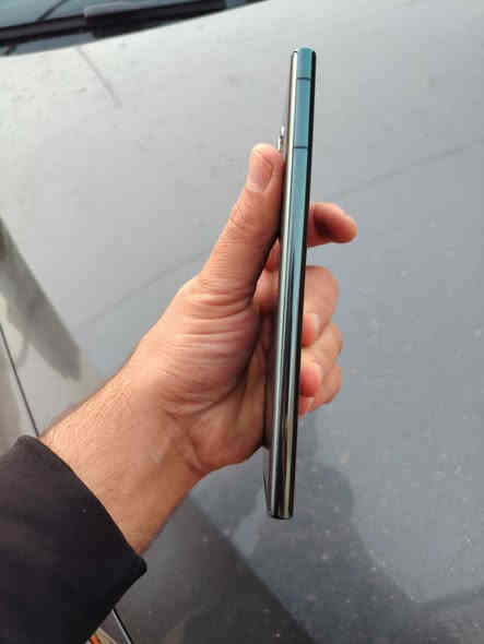 Galaxy  S22 ultra 

 نرخى  450   هه زار    1 سيم
زاكيره 128 رامى 8 
 خاوينى 99% 
بي  ئه شيا  زه مان  بي عه يب  و نه كراوه به زه مان 2رؤژ
  گه ياندن هه يه 
***********
***********
------------------------------------------------------------------------------------
GALAXY S22 ULTRA 5G 

سعره 450 الف خط واحد
ذاكره 128  رام 8
 نظافه 99% 
 بدون غراض مابيه عيب خطين  و مامفتوح  بضمان يومين الفحص
متوفر توصيل
***********
***********
