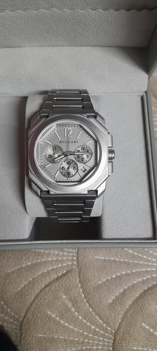 السلام عليكم ساعة للبيع السعر 35الف بغداد الوشاش رقم ***********
